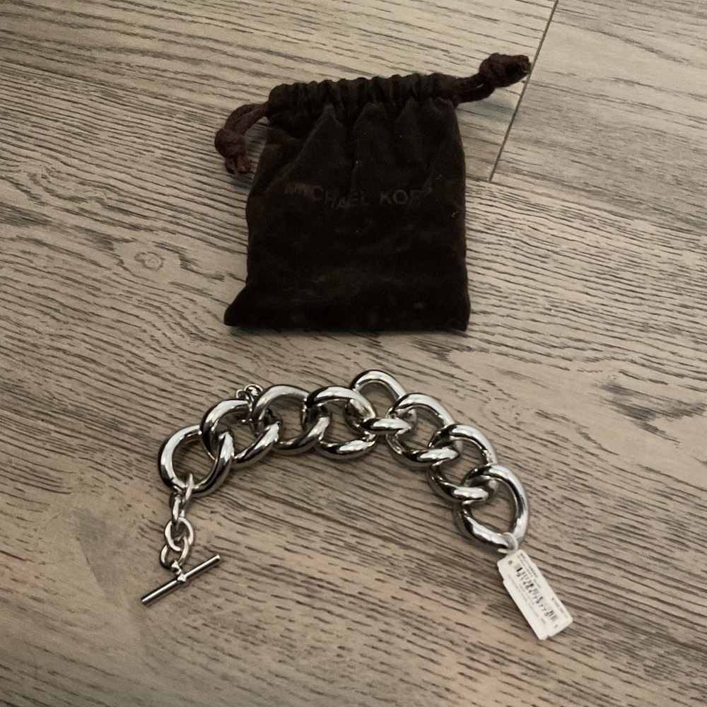 MK bold links bracelet